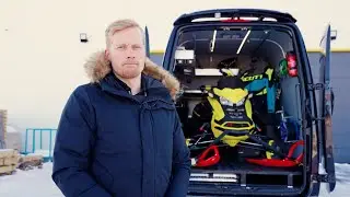 Asiakas esittelee retkeilyauton //  MB Sprinter 4x4 retkeilyauto // @Suomen Hyötyajoneuvokeskus