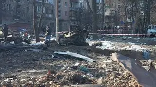 Ukraine: walls of Kyiv building wrecked after strike in Podilsky district | AFP