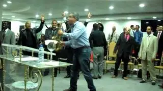 Catedral da Esperança Setúbal - Saxofonista Davy Maya - 