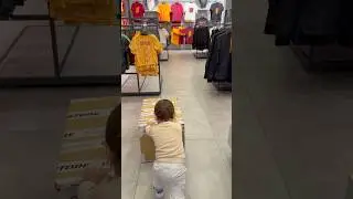 Emek GS Store&rsquo;da işe başladı. #galatasaray #cimbom #gsstore #bebek #yavruaslan