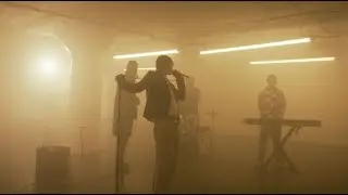 Scotty Apex - ESCAPE THE FATE (Live Performance)