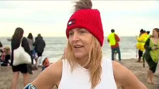 Thousands kick of 2025 taking part in Coney Island Polar Bear plunge