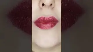 Shine like a star.#lipstick #shortsvideo #glowing #lipgloss #shinemakeup