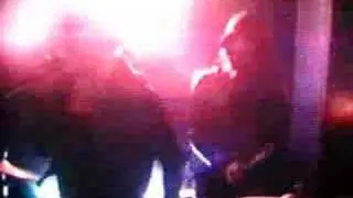 Crystal Castles "Courtship Dating" [live December 2006]