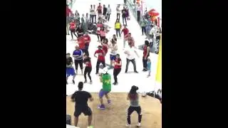 GOLD'S GYM ABCD AT AL KHALEEJ CENTRE 4