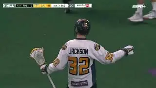 Shayne Jackson puts on a show for the Swarm