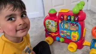 Sit-to-Stand Ultimate ALPHABET TRAIN from VTech l with Noah