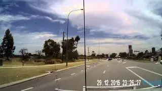 DANGEROUS rude  DRIVING BY transperth bus driver rego TP2404 WA plates driving dangerously cutting