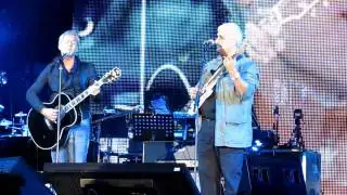 Napule è - Pino Daniele/Claudio Baglioni - O'scià 2011