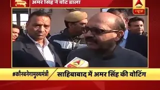 UP Polls 2017: Amar Singh exercises his franchise in Sahibabad