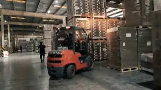 Warehouse Storage Dubai - Rawza Logistics Free Zone Storage