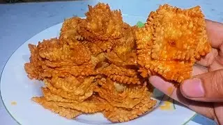 মাত্র একটা ডিম আর এক কাপ আটা দিয়ে নকশী ফুল পিঠার সবচাইতে সহজ রেসিপি। নকশী ফুল পিঠা। Nokshi Pitha