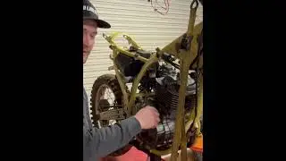 Oil in the Exhaust #motorcycle #dirtbike #restoration #moto #motocross #motor #dr350 #repair