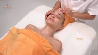 3D Gold Caviar Peptide Firming Skin Luxe Treatment by Beaubelle
