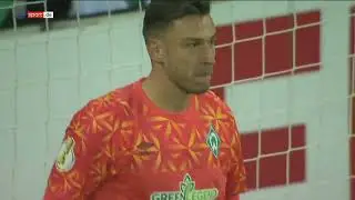 Elfmeter schie&szlig;en Paderborn-Werder Bremen