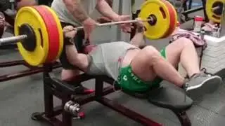 Жму 190 кг без ног и норм