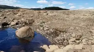 Höljessjön - När inte vattnet är där. Del 2, Öster om älven