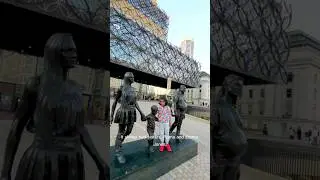 A Real Birmingham Family Statue/ Birmingham Library/ #birmingham #history #uk #kids #trendingshorts