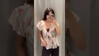Zara blouse🌸