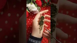Thumb Mehndi Design ❤️😱 #mehndi #thumbmehndi #fingermehndi #mehndidesign #trick #henna #shorts