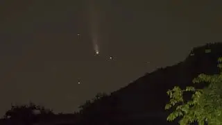 Комета NeoWise, Залетная-Хвостатая гостья (реальные кадры)☄️Comet NeoWise#Shorts
