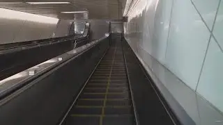 Taiwan, Kaohsiung, walk to FE21' Mega Mall via Sanduo Shopping District MRT station, 2X escalator