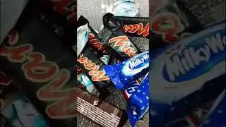 #mixing Chocolates 🍫 Mars/Bounty/Twix/Snickers/MilkyWay ASMR Relaxing #shorts #chocolate