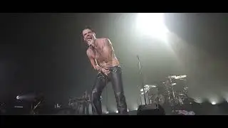 Yungblud - Changes (Ozzy tribute), live at The Colosseum at Caesars Windsor on September 13, 2025