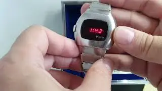 Мужские винтажные часы Pulsar P3 LED 1975 года с коробкой и документами, а также магнитом для уст...