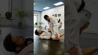 knee cut pass by Prof. JT Torres. #bjj #jiujitsu #explore