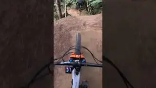 Clearing the last two #emtb #rotoruamtb #mtbtrails #jumps #enduroemtb #shorts