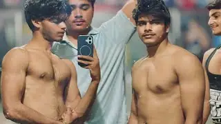 Bicep workout like comment and subscribe #trending #motivation #gymworkout ￼