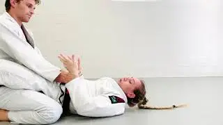 Closed Guard X Choke & Omoplata