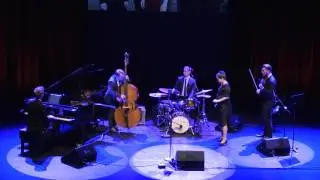 Symmetry (live @ Espoo Cine 2017, Tuokio-klubi) - Elena & The Rom Ensemble