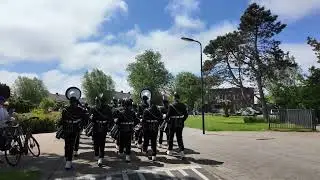 showband urk begin van de streetparade in harlingen