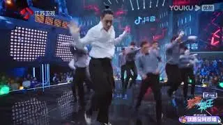 Vaness wu dance