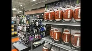 Ep. 0277 I Dick&rsquo;s Sporting Goods || Let&rsquo;s go take a short walk at the store ||