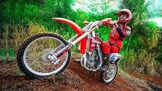 MINHA PRIMEIRA VEZ NO MOTOCROSS !