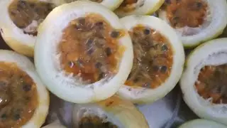How to make passion fruit juice with cherry 🍒 and June plum/ginger #trending #goodjuice