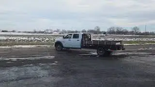 2015 Dodge 5500 Crew Cab Flat Bed Truck