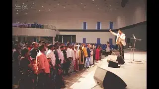 Restart : Overcoming Challenges with God&rsquo;s Word by Pastor Pankaj Bhagat in Hindi