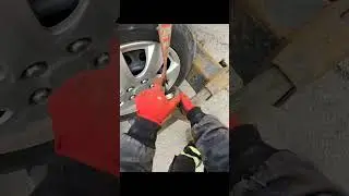 removing the chains and wheel straps. #removing #chains #straps #towing #Indianapolis