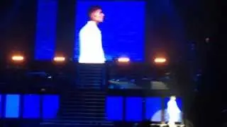 Justin Bieber Catching Feelings - Believe Tour Brisbane Entertainment Centre Qld. 2013
