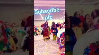 wow beautiful saraiki girls dance jhomar song#greenscreen #90s  video#unfrezzmyaccount