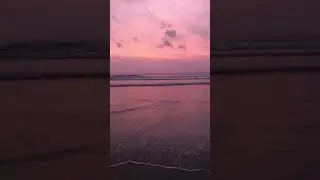 Pink sky sunset #sunset #beach #sea #pink #sky #sunday #sunrise