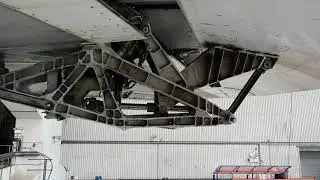 B777 outboard flap, outboard flap support extension