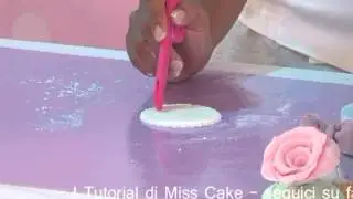 Tutorial per la realizzazione dell'effetto matelassè su CupCake by Eleonora Giuffrida