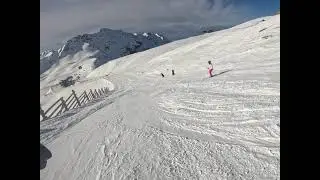 La Plagne France Bellacôte glacier 3100 m  Red piste Combe January 2025