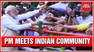 PM Modi Interacts With Indian Community In Colombo