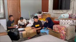 YANG KITA TUNGGU TUNGGU ! - Membuka hadiah pernikahan Dimas Zaenal & Endah Ratih !